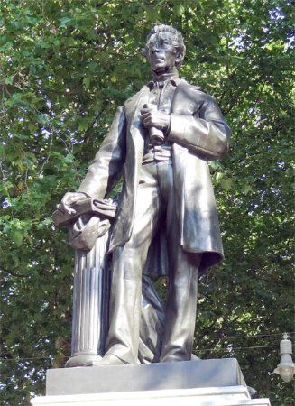 Thorbecke statue